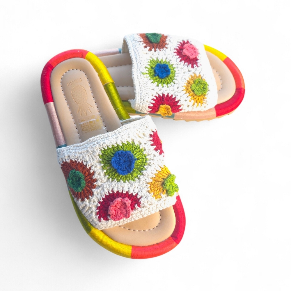 Farm Rio Sunset Crochet Slides New Without Tags Size 8 - Picture 2 of 8